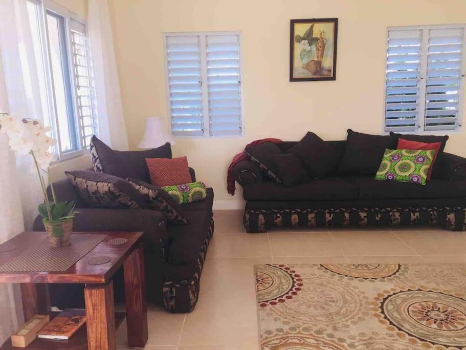- Heroes Villa, Ac, Security, Access To Pool, Playground & Private - Welcome Breakfast Basket Richmond
