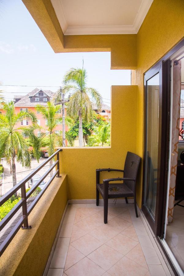 Maribella@crystal Cove Ocho Rios Apartamento