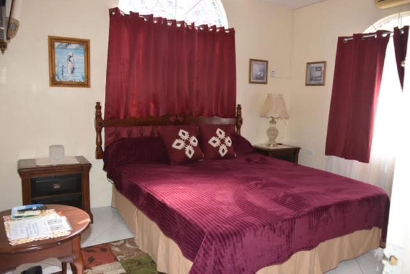 Guest house Aileen Palm Cove Ja *