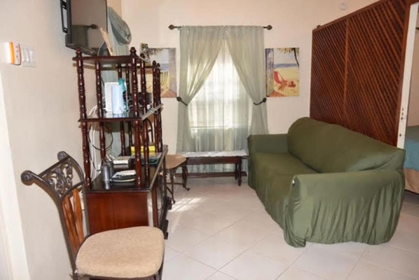 Aileen Palm Cove Ja Guest house *