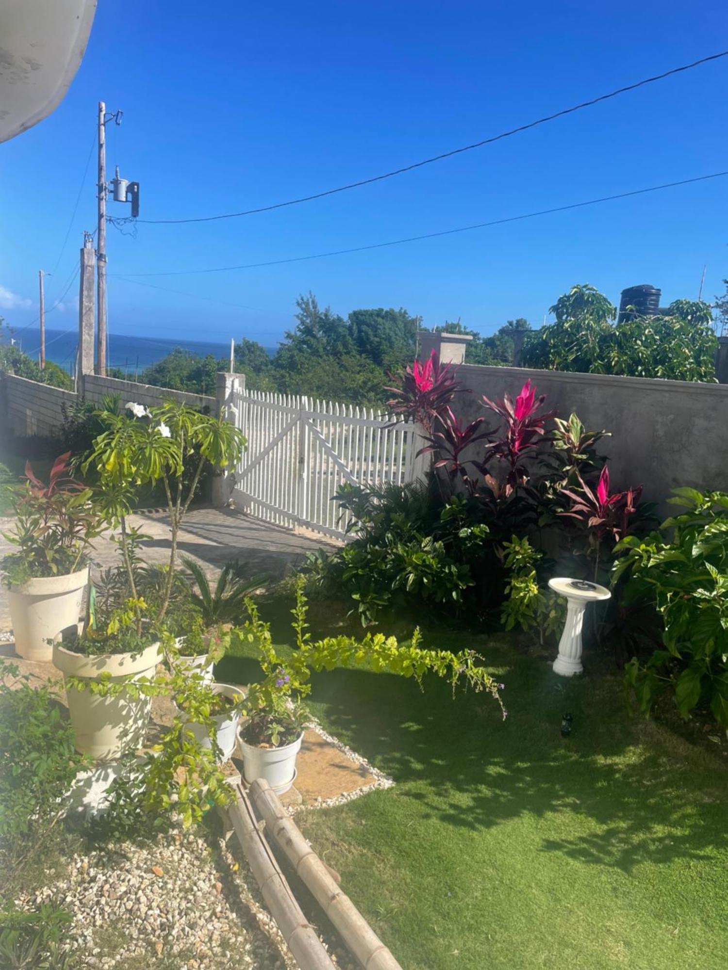 Guest house Villamobay