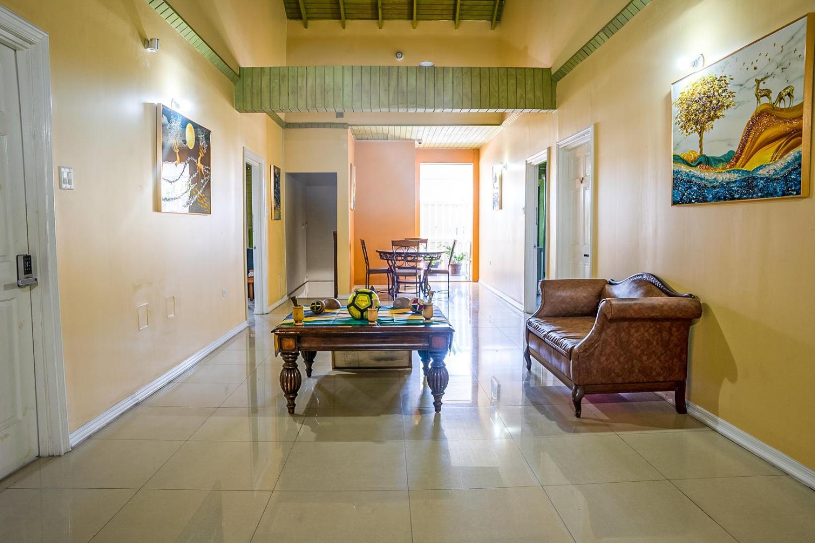 Incognito Reggae Bed & Breakfast Kingston