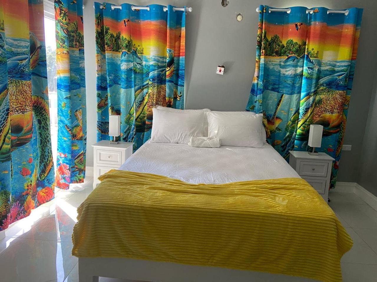 Guest house Paradise Point Company Limited