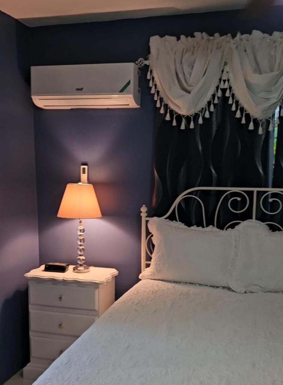 Jade Coast Getaway Near Guest house Montego Bay