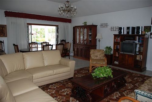 Hotel Cindy 3*
