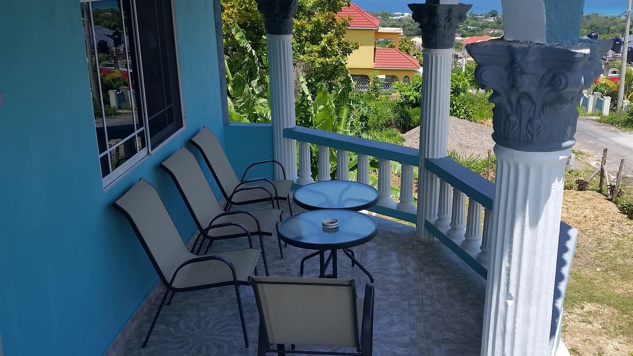 Acomodação com café da manhã  Bailey's 2*