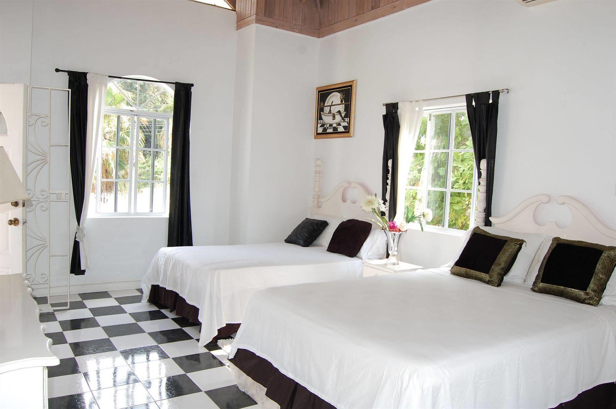 Celebrity Jamaica Guest house 3*