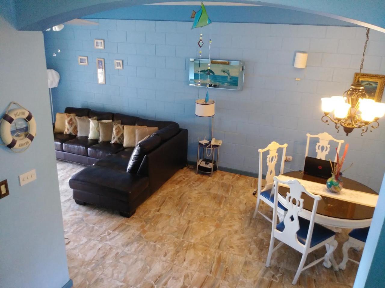 Aparthotel Fisherman's Point Beach-front Condomania 3*