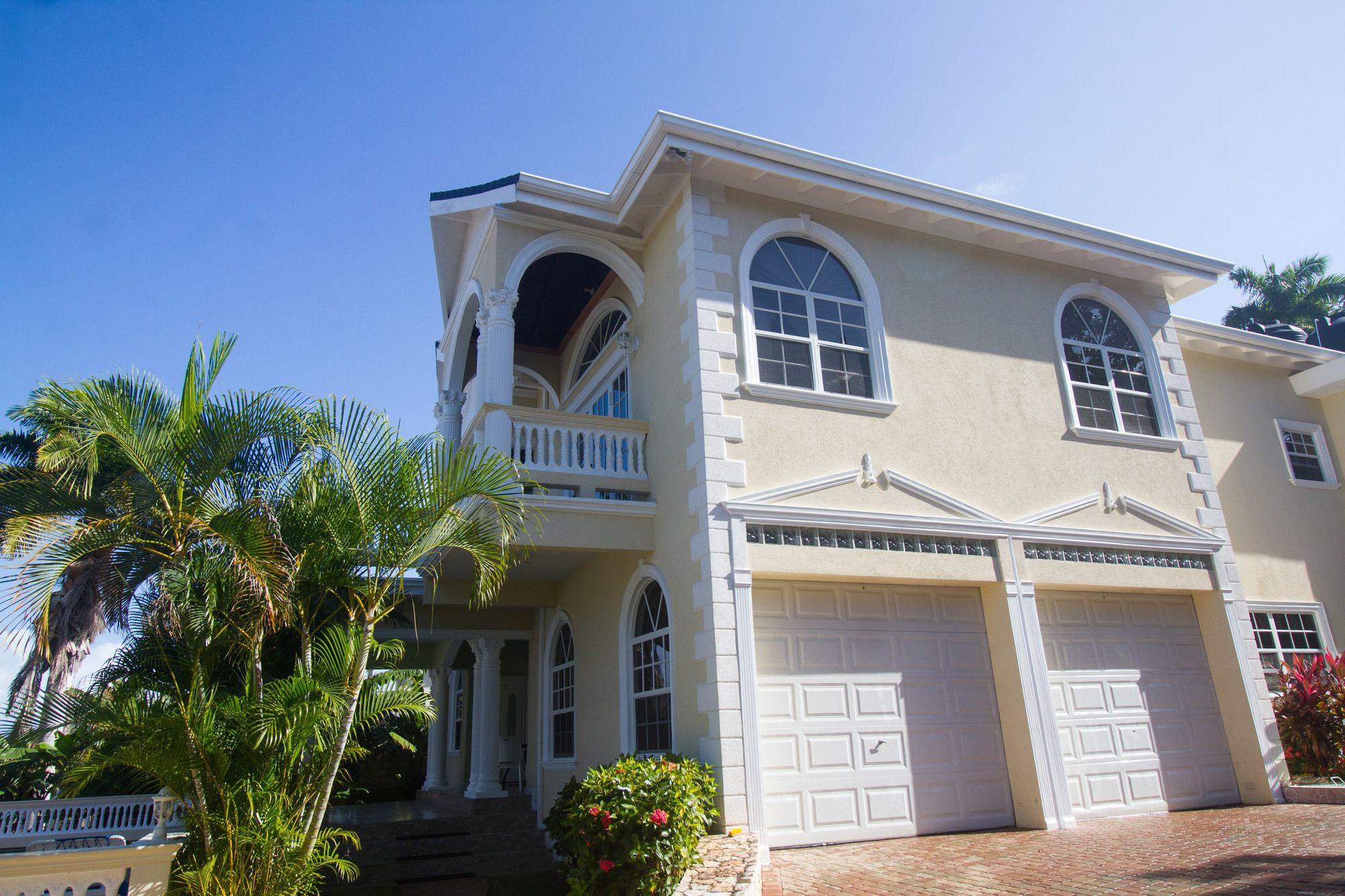 Steel Guest house Montego Bay