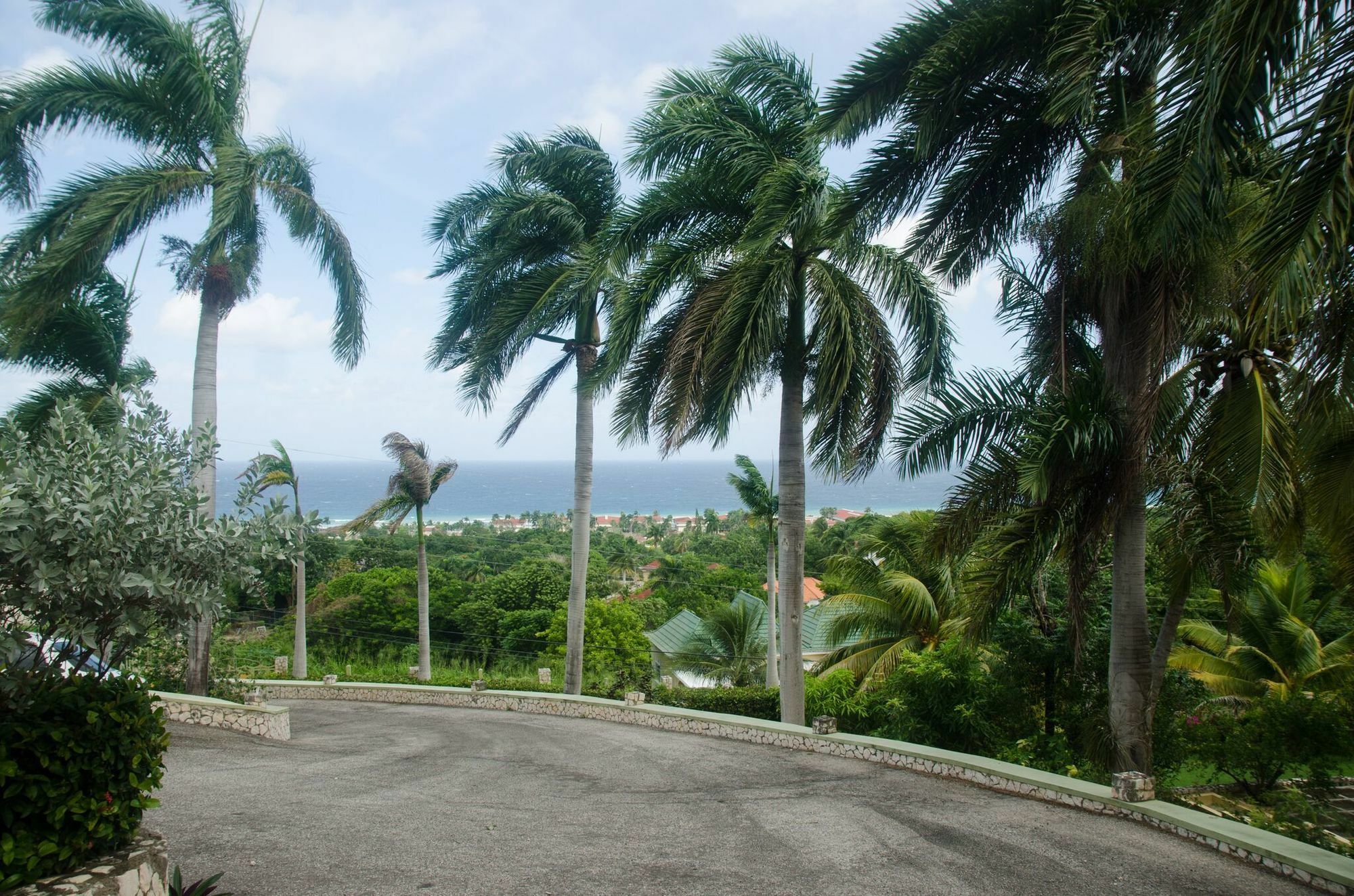 Ocean Crest Guest house 3*