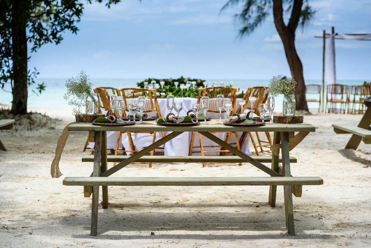 Guest house 876 Beach Club *